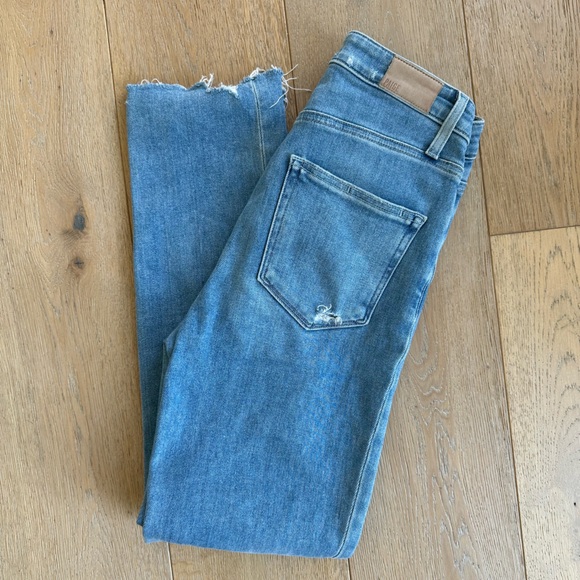 PAIGE HIGH RISE CINDY ANKLE JEANS - Picture 4 of 7